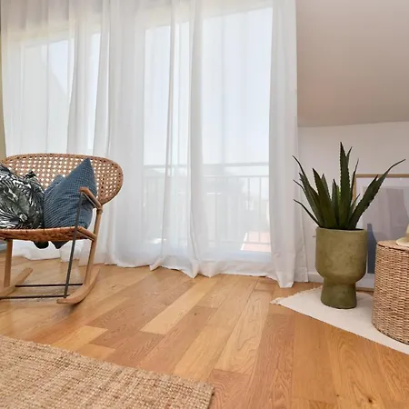 Sunny Bay - Free Parking Appartement *