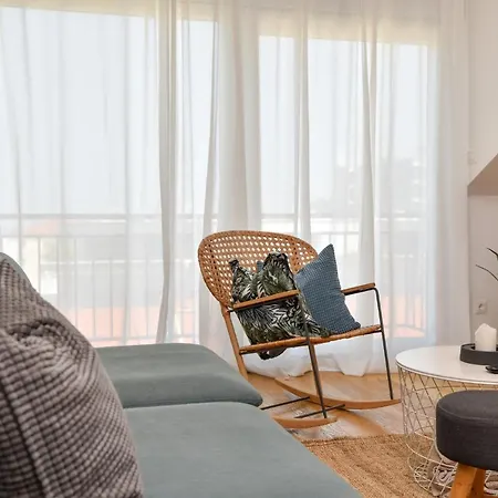 Sunny Bay - Free Parking *