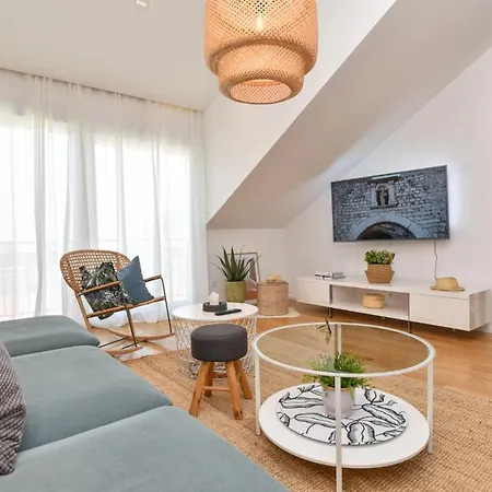 Apartment Sunny Bay - Free Parking
