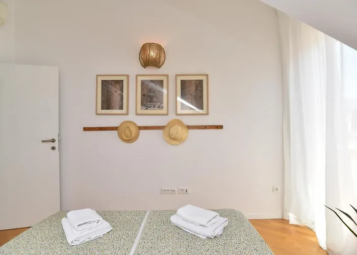 Daire Sunny Bay - Free Parking