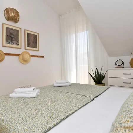 Sunny Bay - Free Parking *